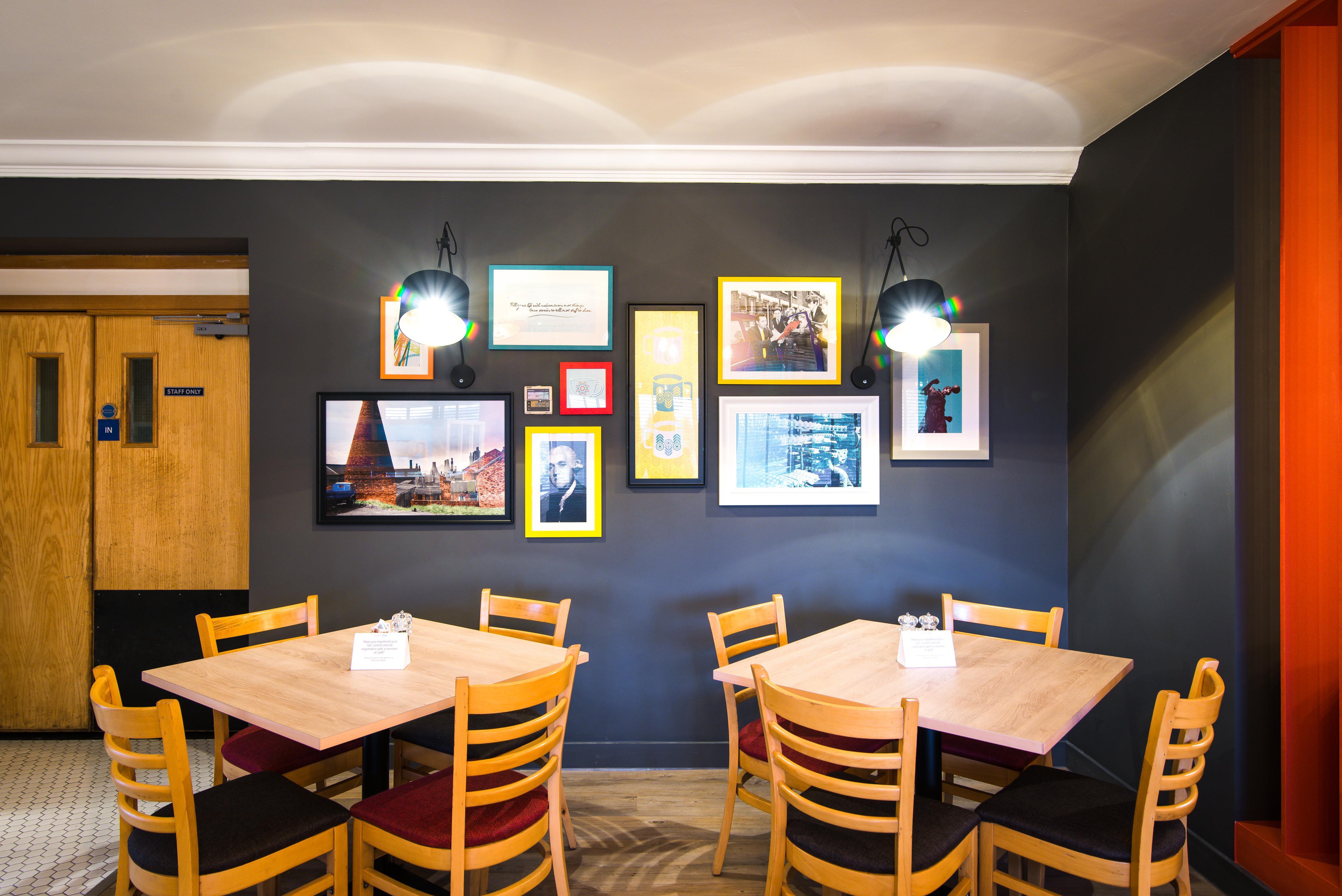 Holiday Inn Stoke On Trent M6 Jct15 By Ihg Newcastle-under-Lyme Ngoại thất bức ảnh